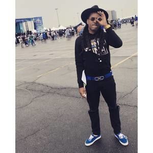 Meet your Posher, Shawn'